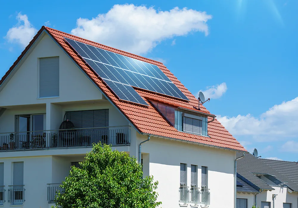 Çatı Tipi Güneş Enerjisi: Eviniz İçin Temiz ve Ekonomik Enerji Çözümü